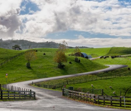 Entrance to Hobbiton movie set in New Zealand