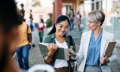 What’s the Difference Between MBA and EMBA?